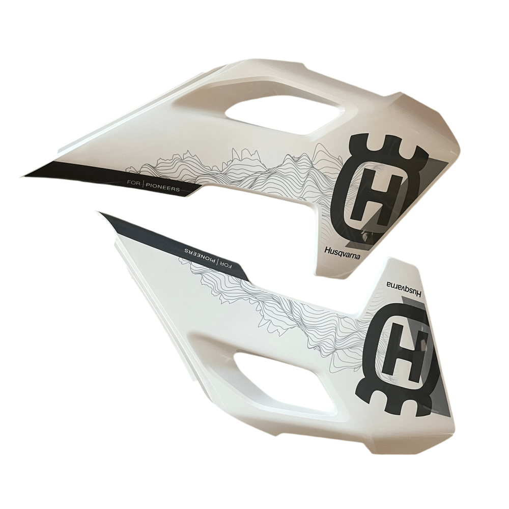 Set carenaje laterale rezervor Husqvarna TE 300 / FE 350 PRO 2025 - A36008054000ABD