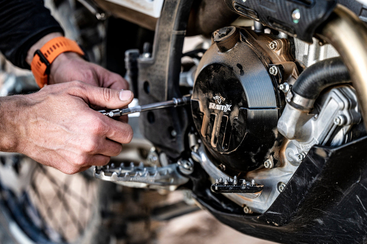 RamX Capac Ambreiaj din Aluminiu Frezat KTM/HUSQVARNA/GASGAS 2017-2023 2T