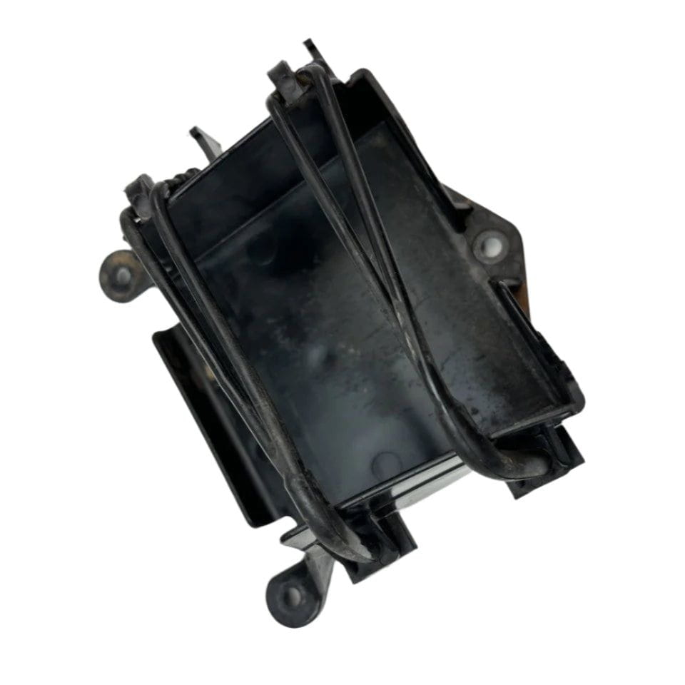 BATTERY CARRIER PLAST.BLACK 05