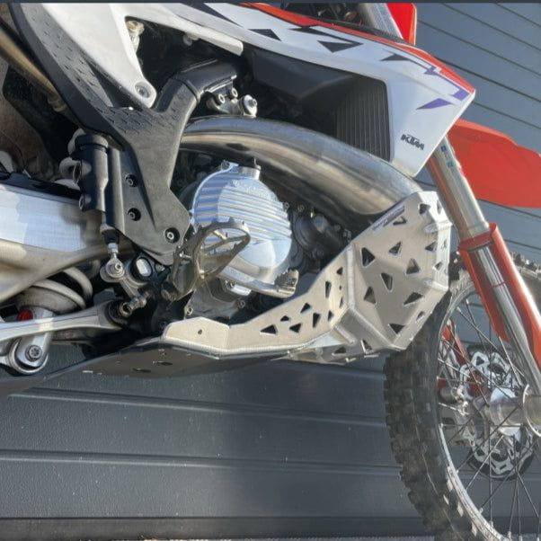 Scut Metalic Husqvarna/GasGas 2024-2026 cu protectie Prolink/Linkage P-Tech